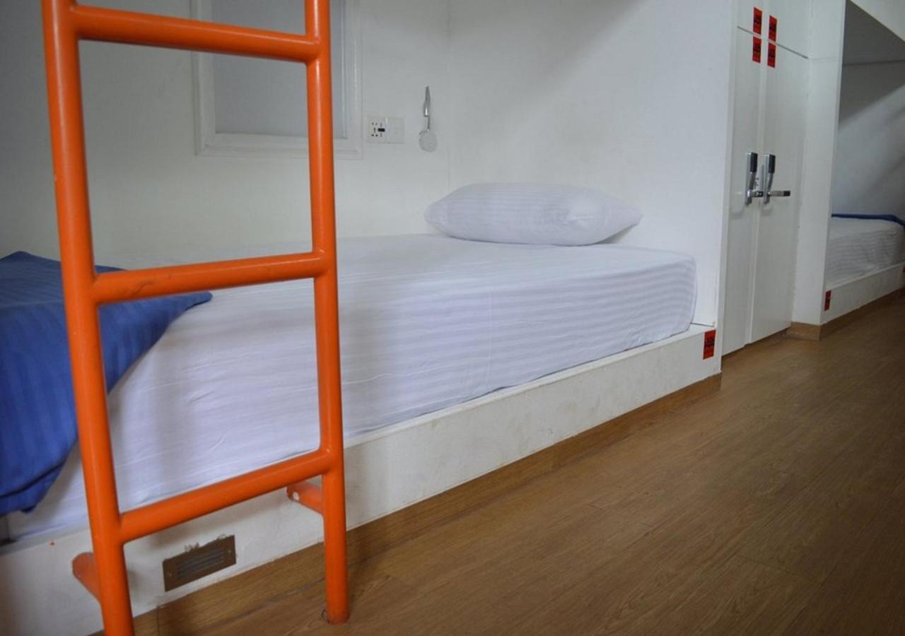 Traveler'S Haven Hostel At Colombo Intl Airport Katunayaka Luaran gambar